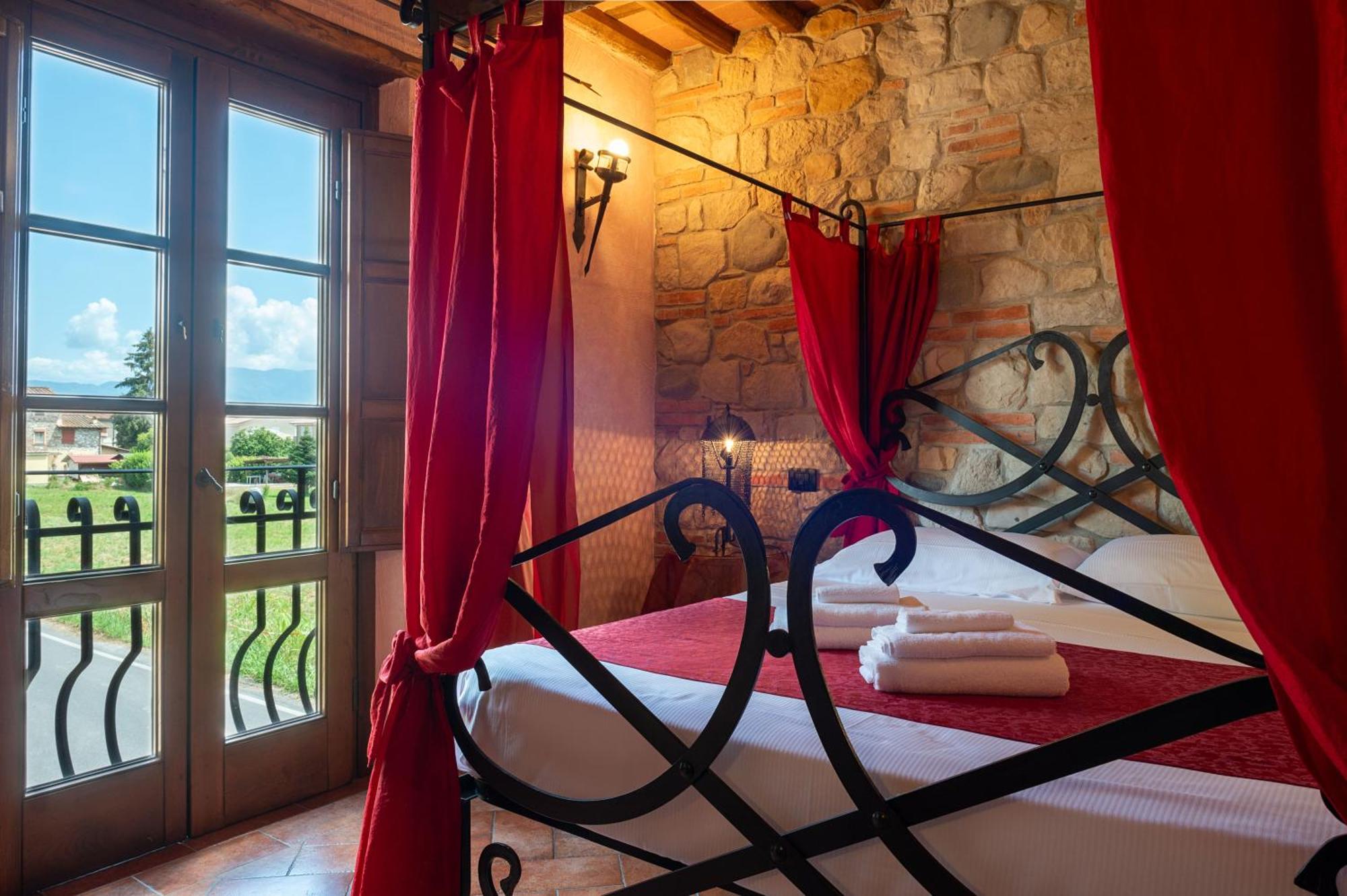 Bed and Breakfast Castello Dei Templari Лукка Экстерьер фото